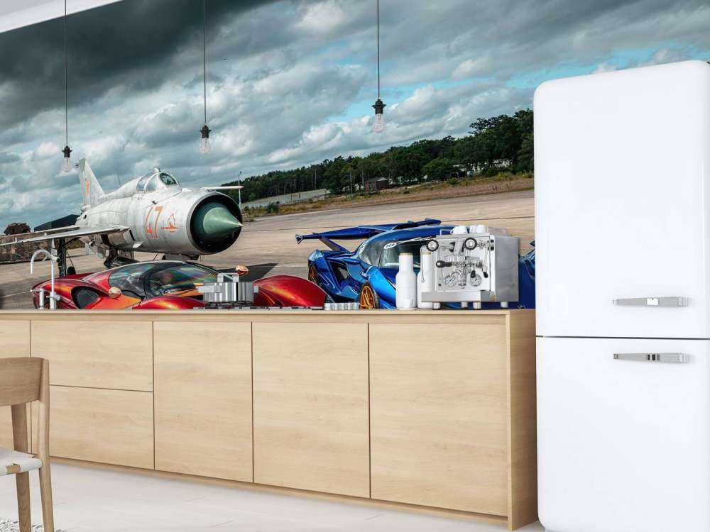 Superauta przy myśliwcu