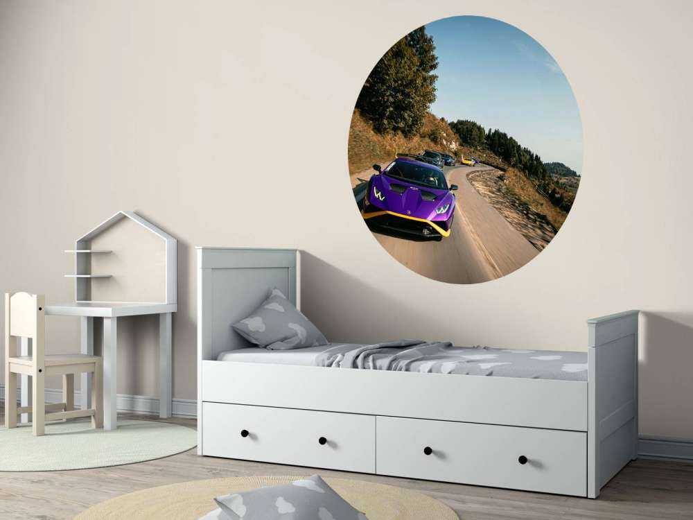 Konwój superaut przez góry