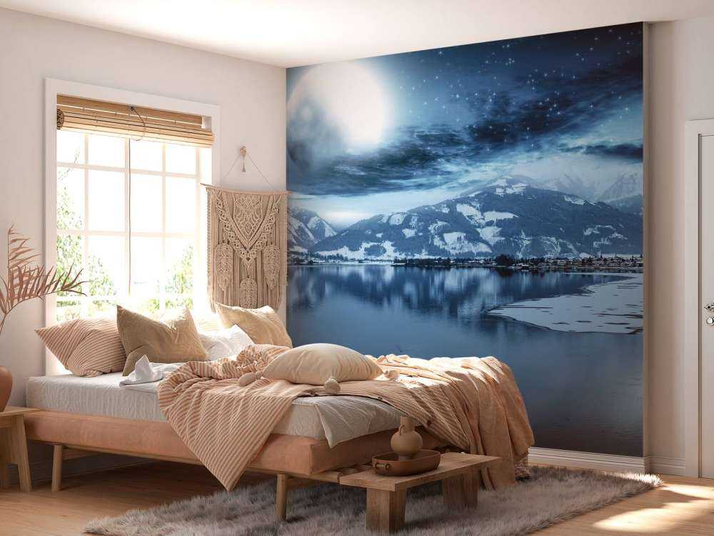 Zamrożone jezioro w nocy