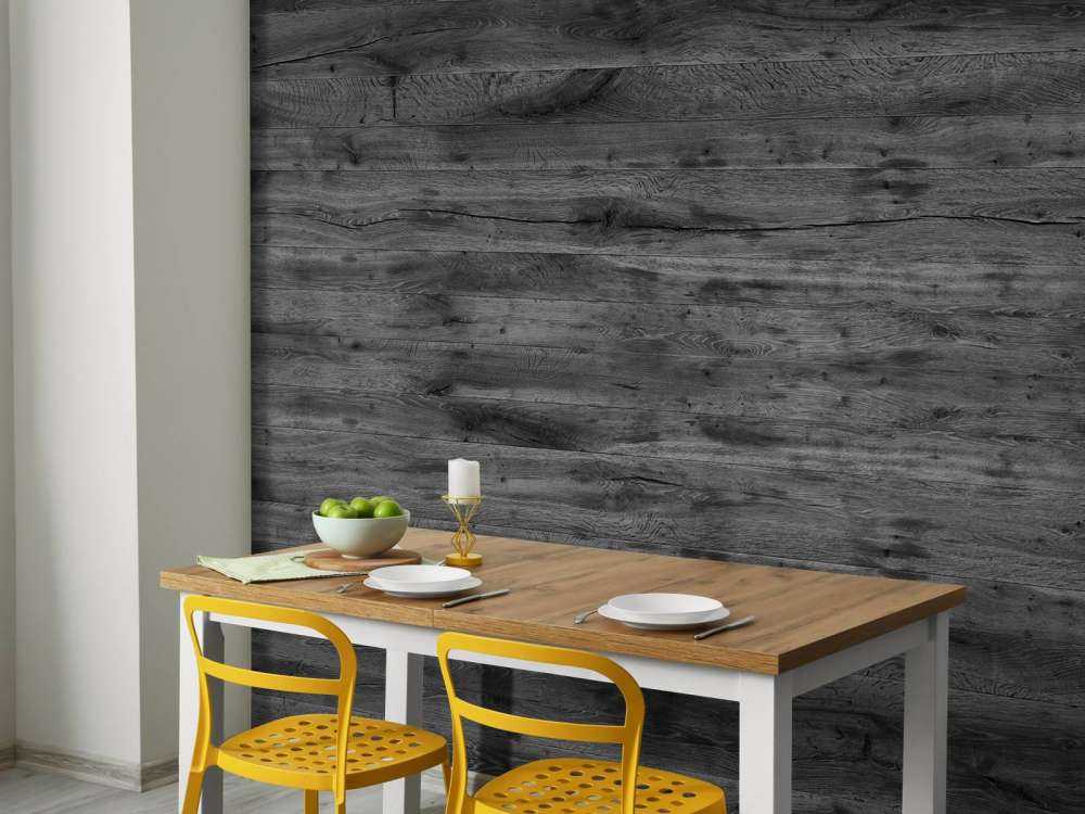 Deski z szarego drewna