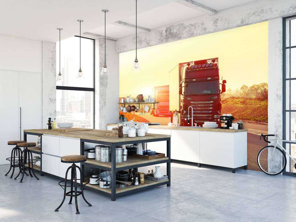 Ciężarówki na autostradzie