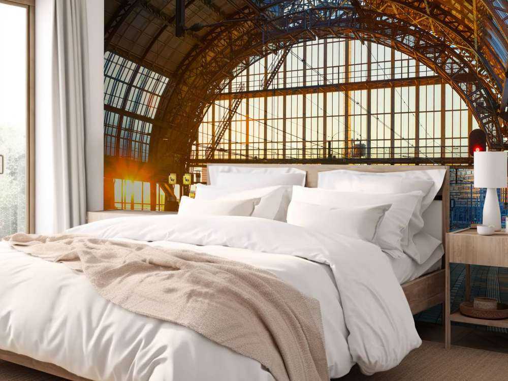 Wschód słońca na stacji