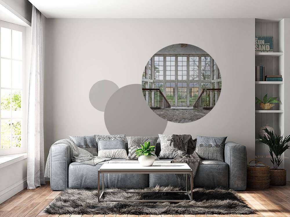 Schody w opuszczonym budynku