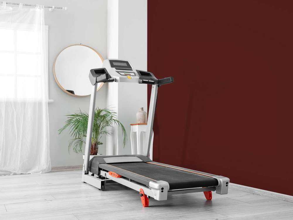 Ciemno czerwony brąz