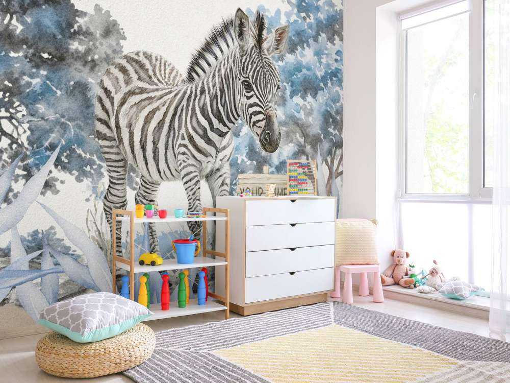 Młoda zebra w naturze w kolorze niebieskim