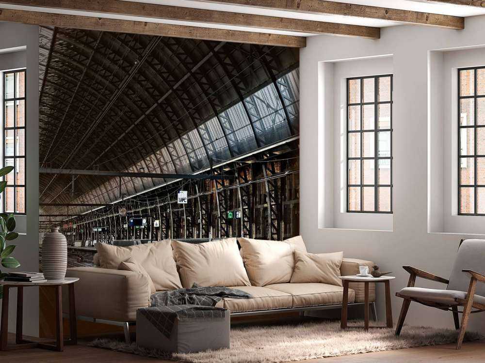 Wczesnym rankiem na stacji