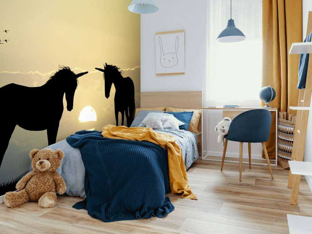 Jednorożce o zachodzie słońca