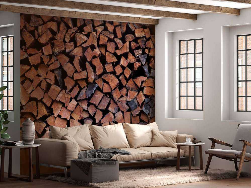 Rozłupywanie i układanie drewna w stosy