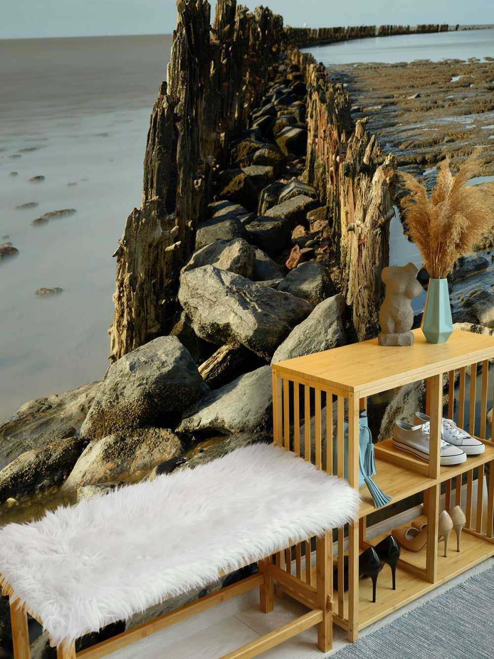 Falochron z drewna i kamienia