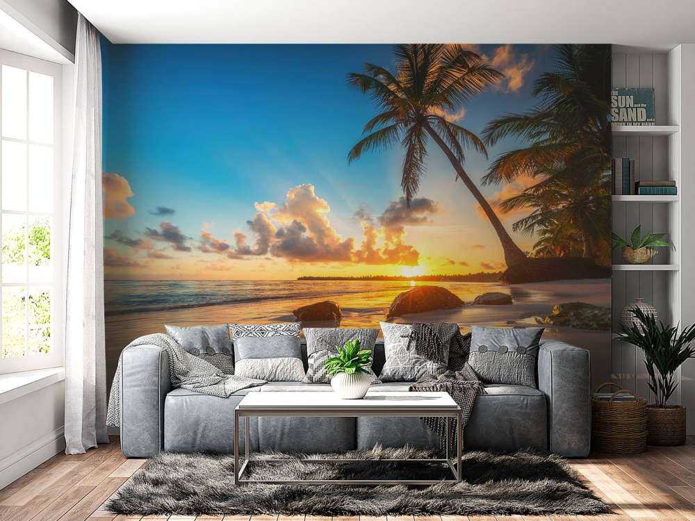 Palmy o zachodzie słońca