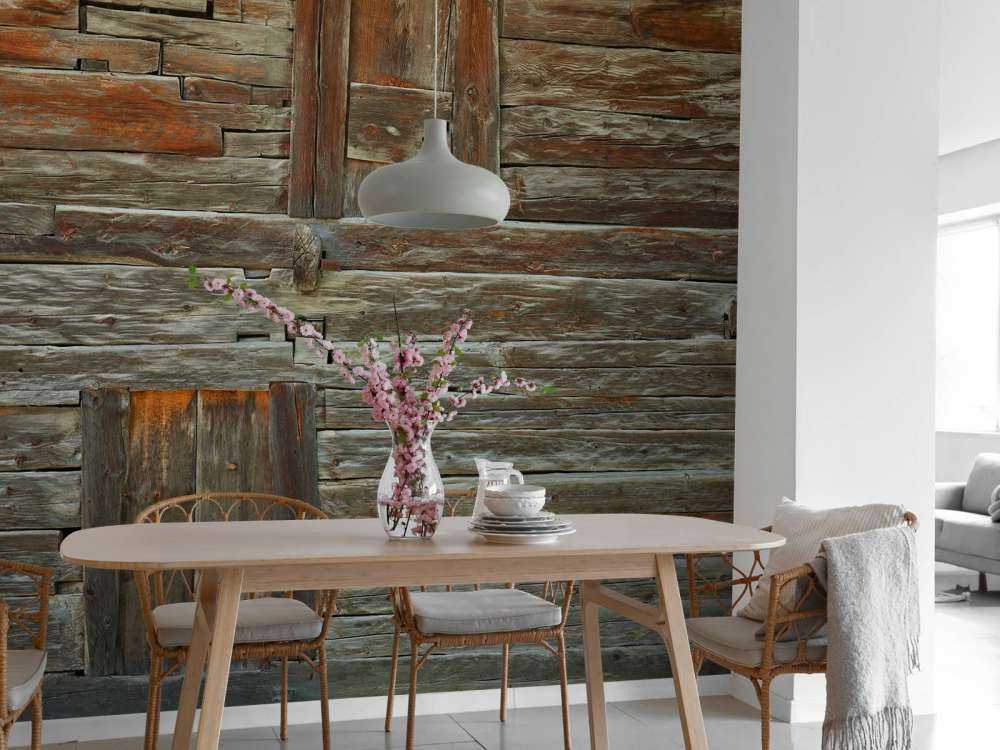 Stare drzwi drewniane