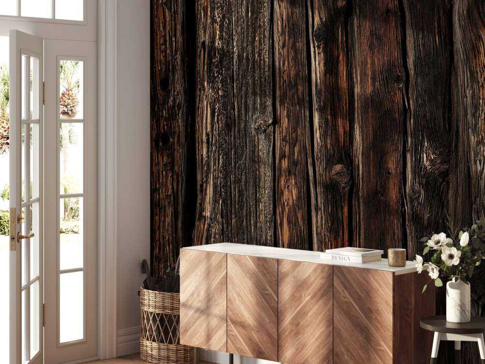 Ciemne, stare drewno