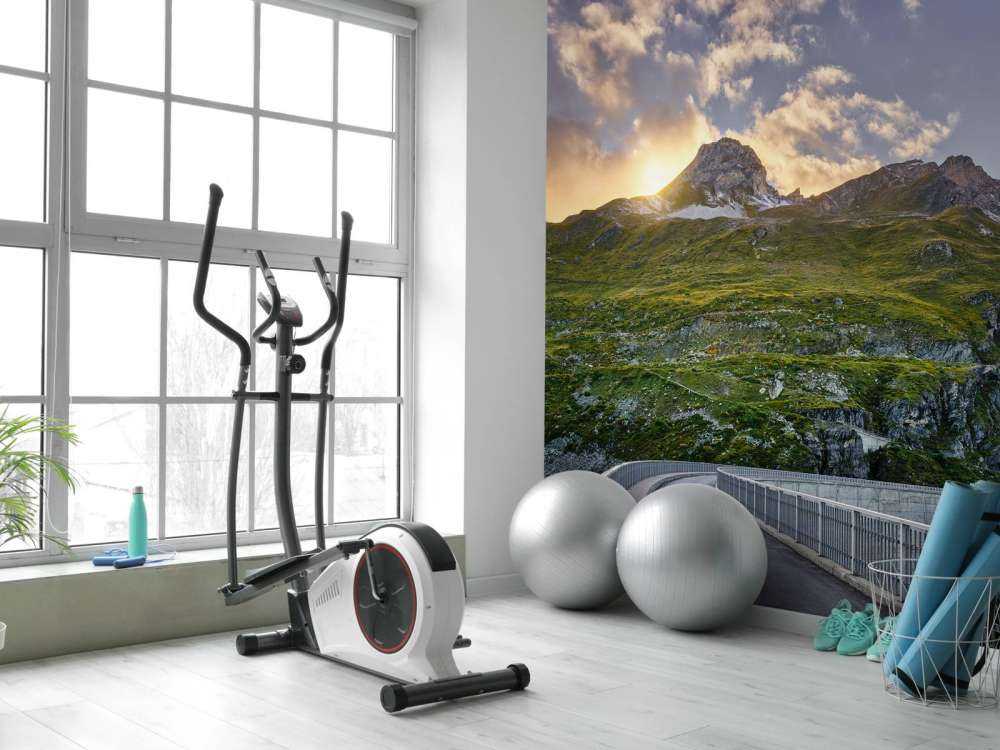 Zachód słońca nad zbiornikiem wodnym