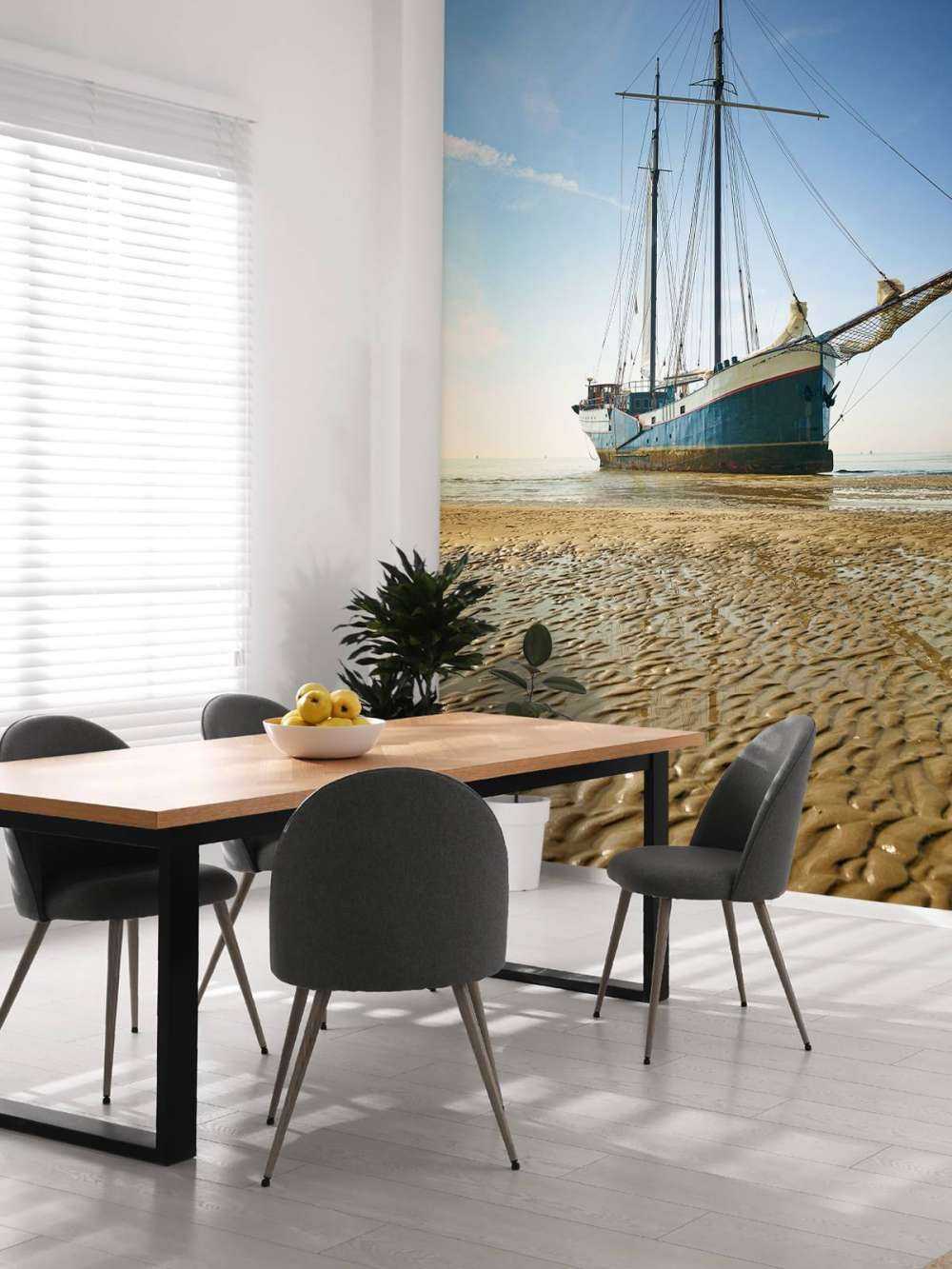 Statek na pływakach błotnych