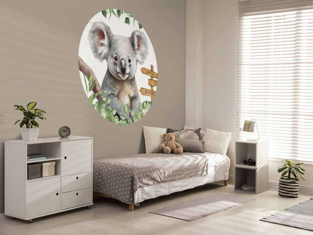 Dziecko koala w dżungli