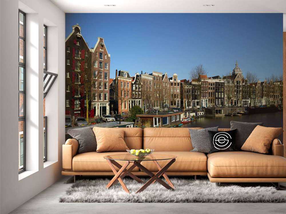 Łodzie mieszkalne wzdłuż kanału