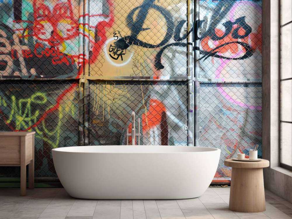 Graffiti na drzwiach stalowych