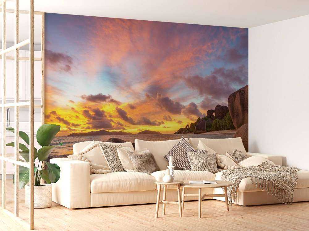 Zachód słońca na tropikalnej plaży