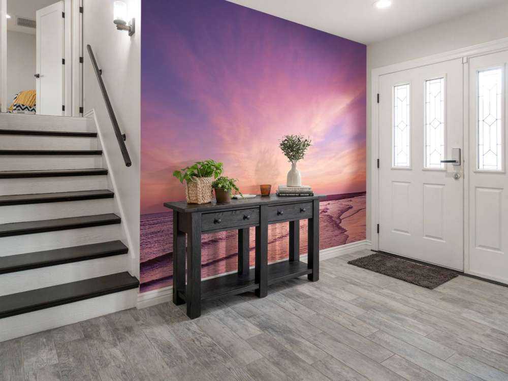 Plaża z różowym zachodem słońca