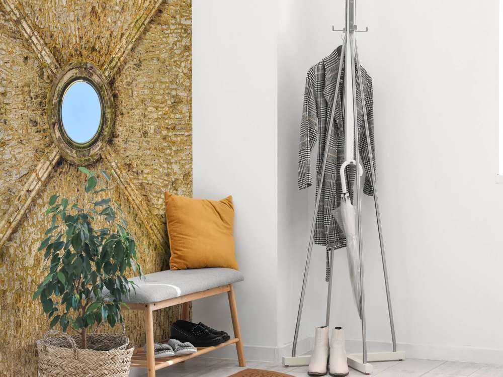 Stary budynek z filarami