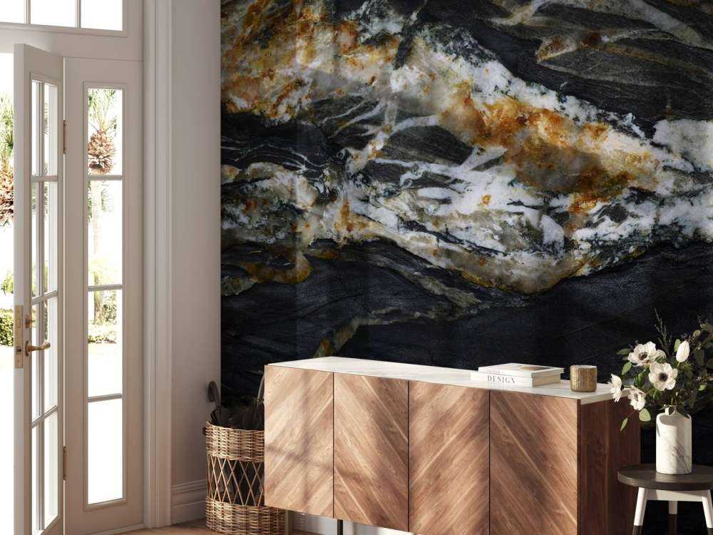 Czarny marmur z płaskorzeźbą