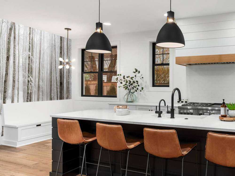 Śnieg w lesie bukowym