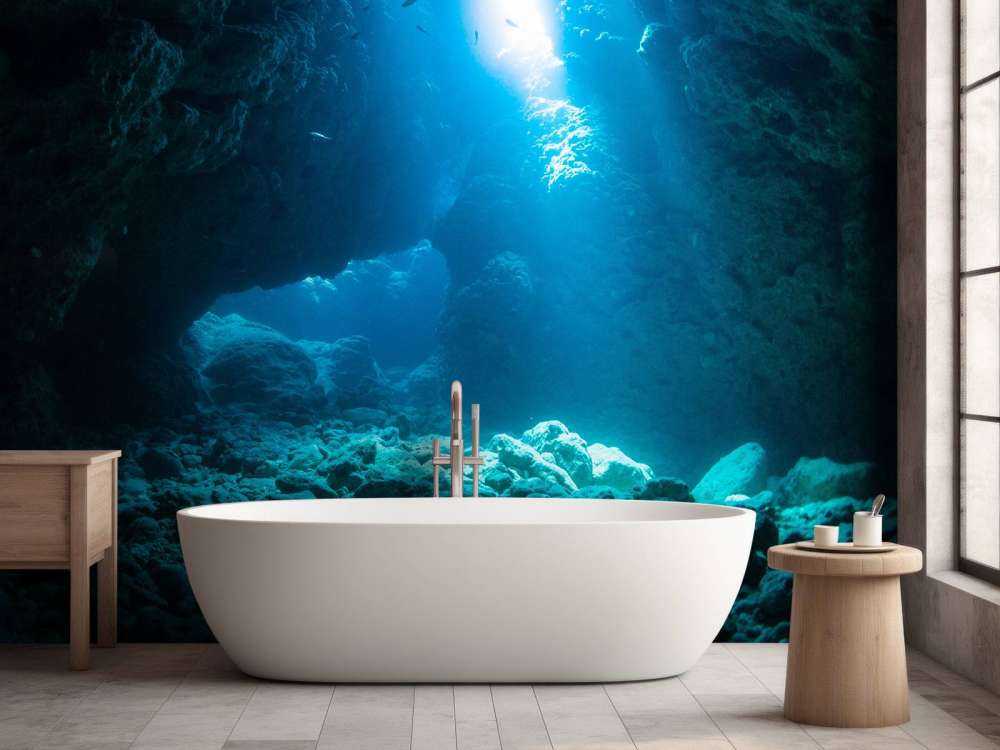 Ciemna jaskinia w oceanie