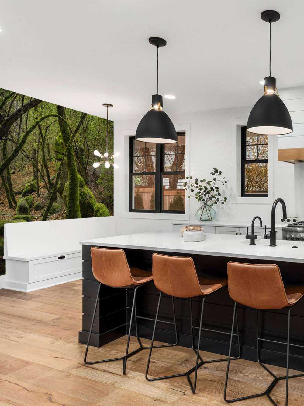 Drzewa i kamienie mchowe