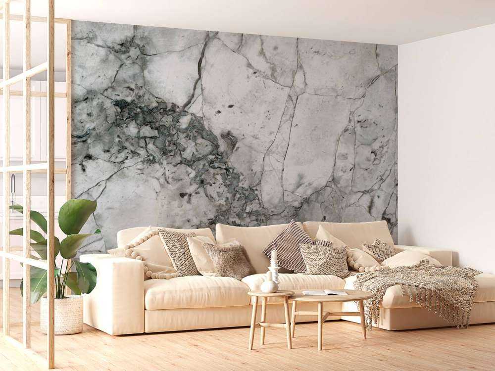 Lekki marmur o delikatnej strukturze