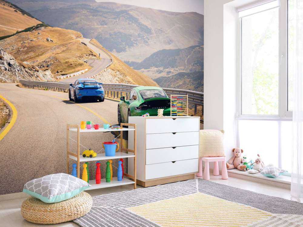 Skręcająca trasa przez góry