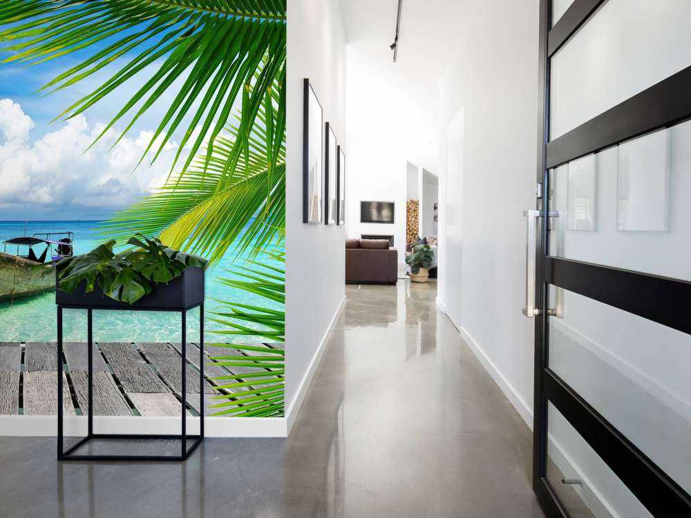 Łódź i drzewo palmowe