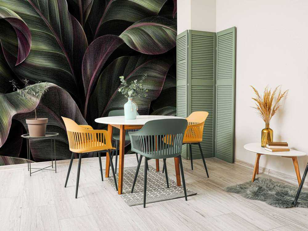 Liście z ciemnym tłem