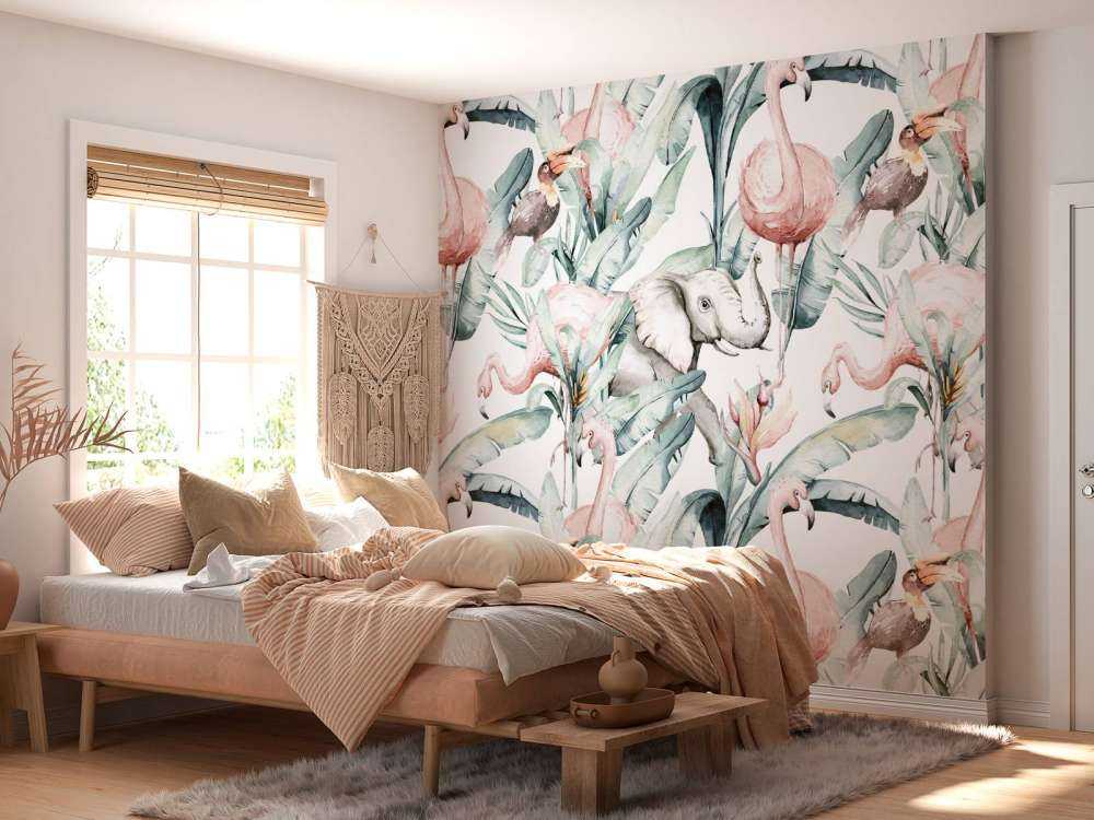 Zwierzęta między liśćmi