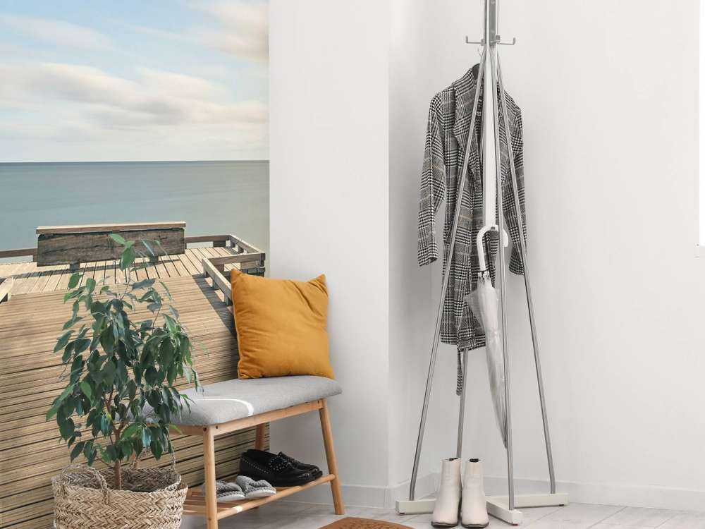 Długie drewniane molo