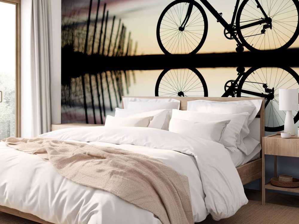 Rower wyścigowy przy zachodzie słońca