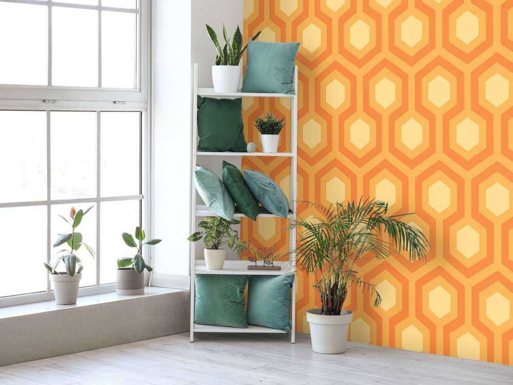 Pomarańczowe figury z lat 70