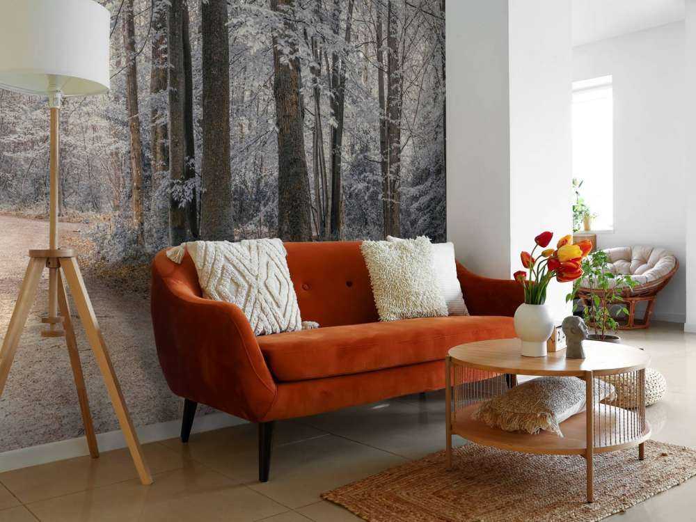 Drzewa z białymi liśćmi