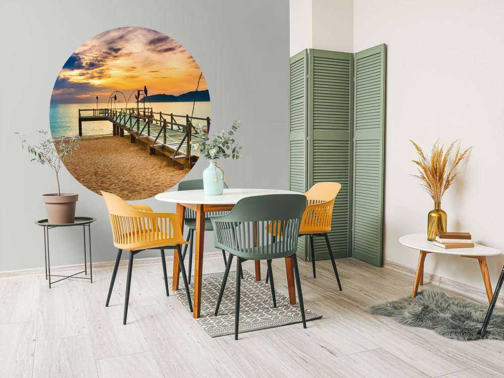 Wschód słońca nad morzem