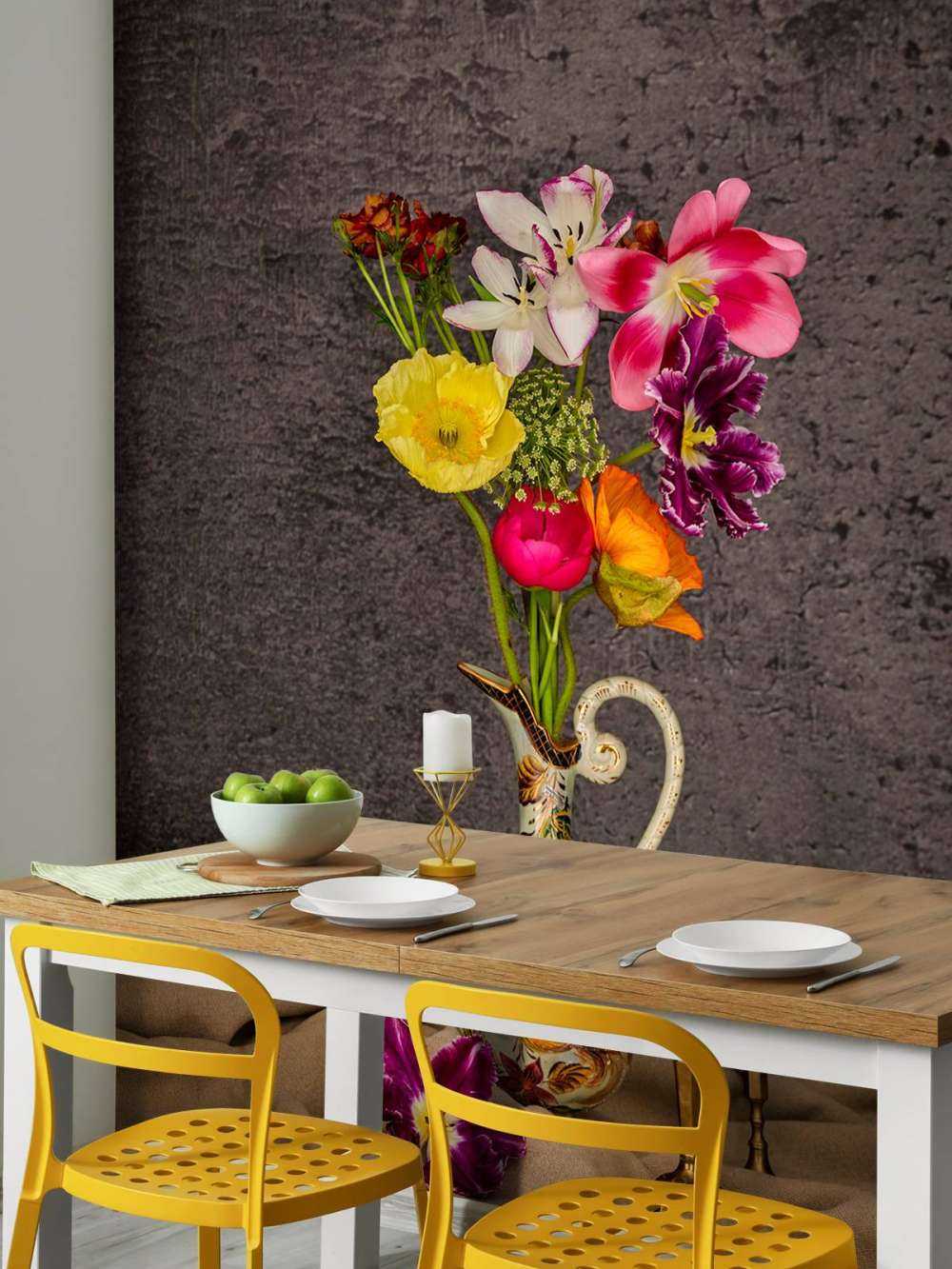 Kwiaty w klasycznym wazonie