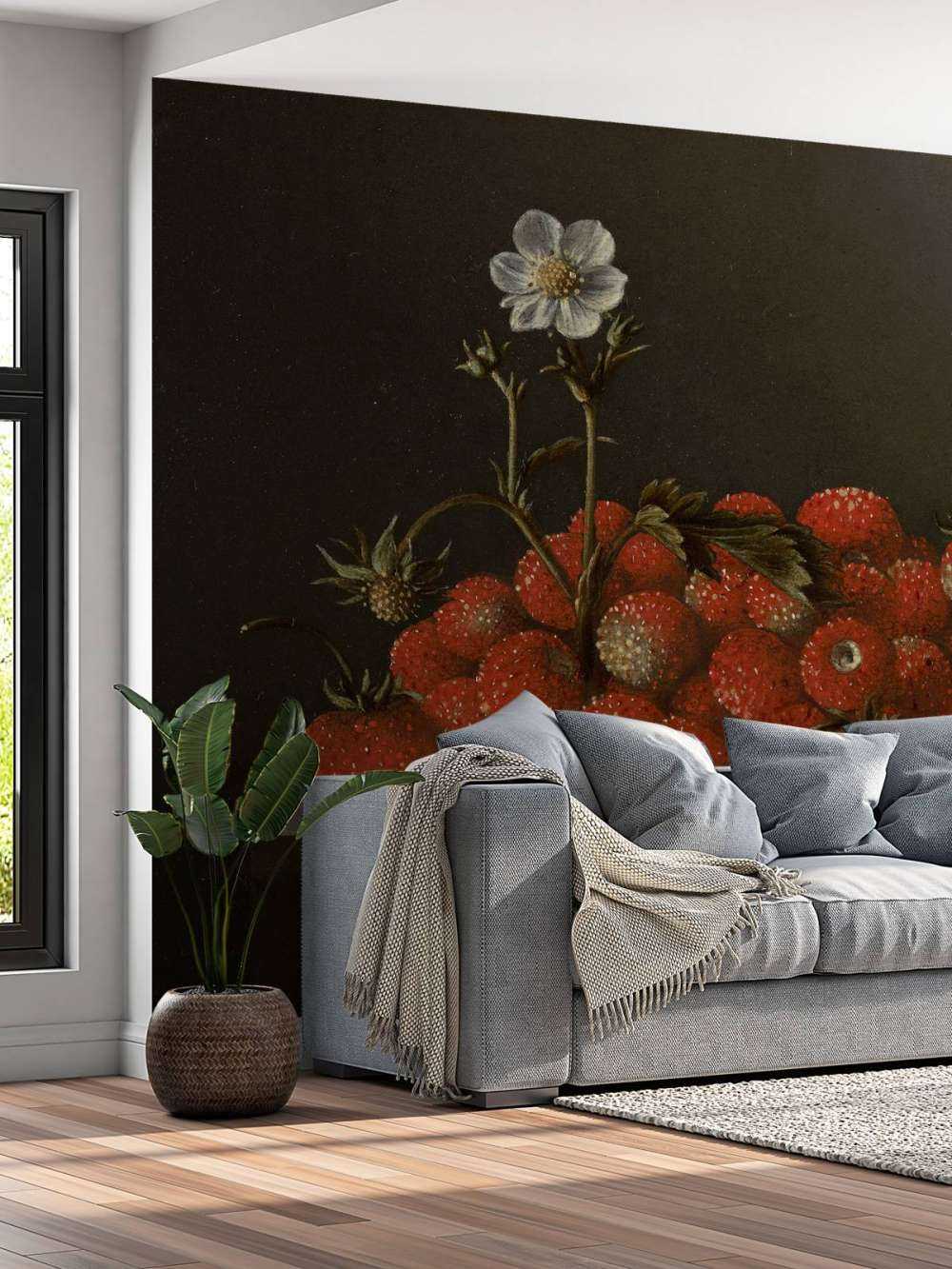 Martwa natura z leśnymi truskawkami