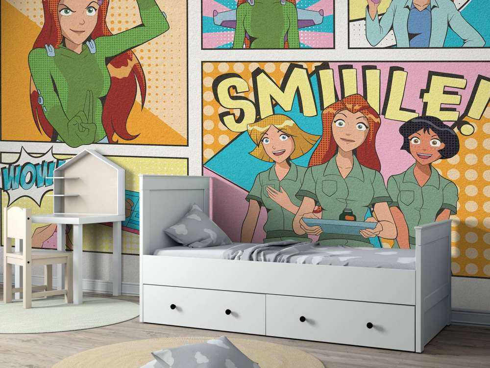 Bohaterki komiksów w akcji