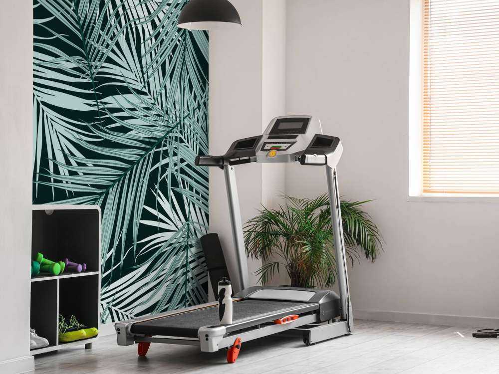 Tropikalne liście na czarnym tle