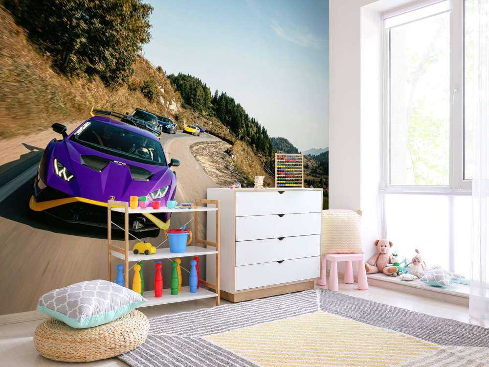 Konwój superaut przez góry