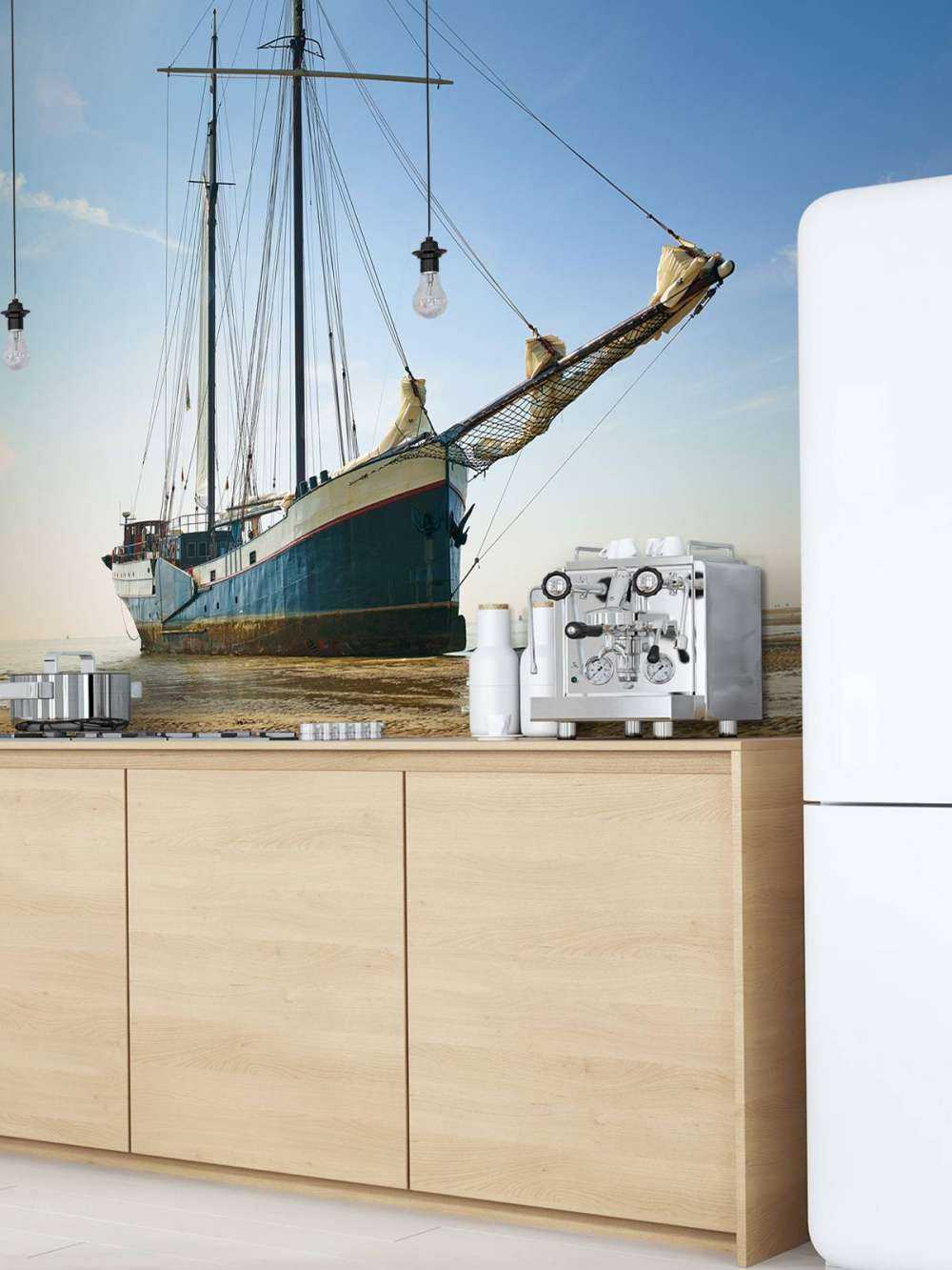 Statek na pływakach błotnych