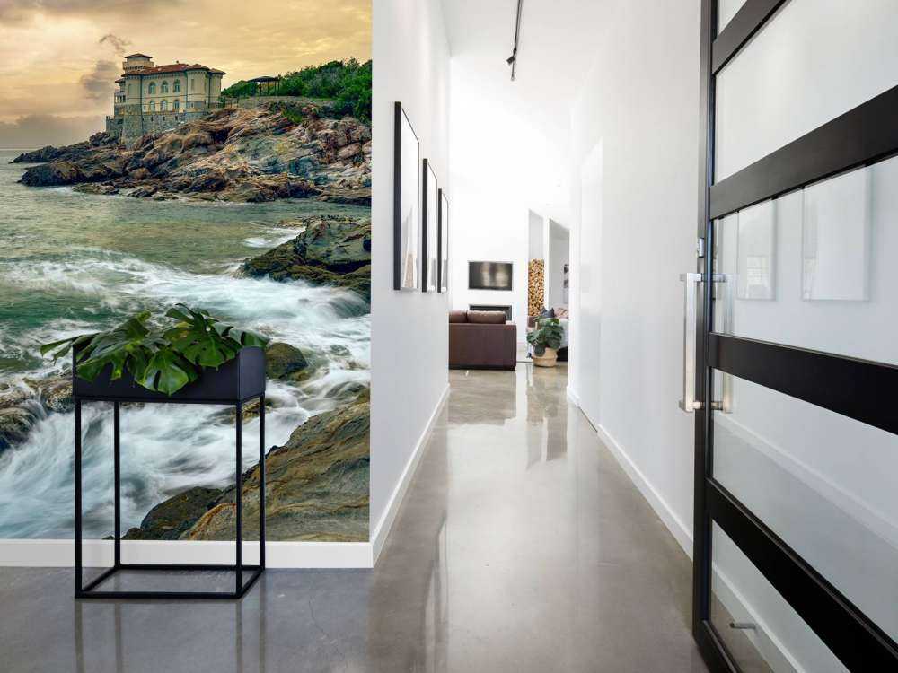 Stary zamek na wybrzeżu