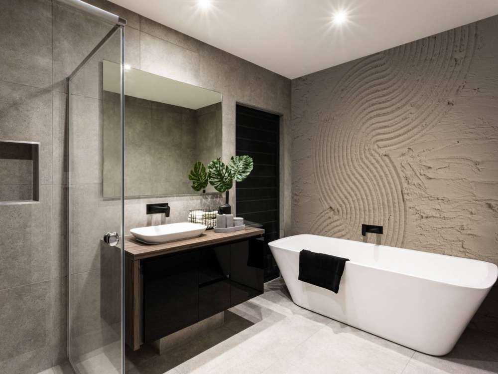 Organiczne linie i struktury obszycia w kolorze taupe