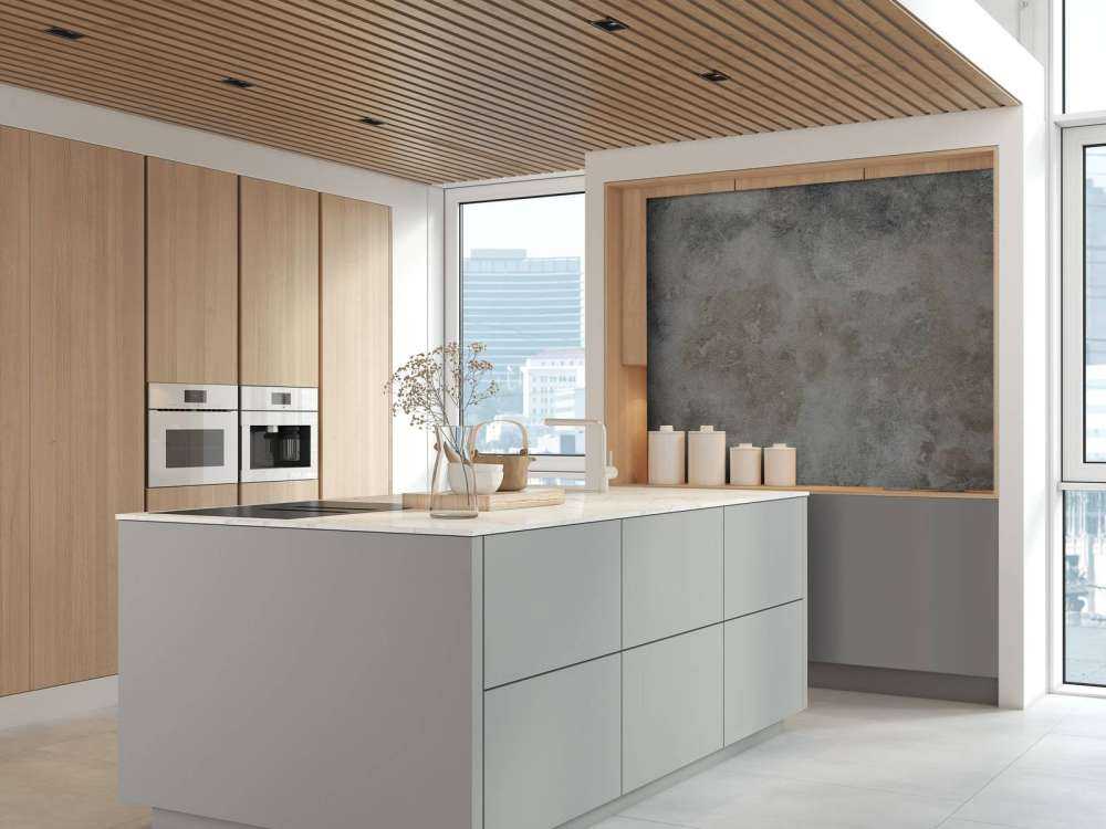 Stare, zwietrzałe stiuki