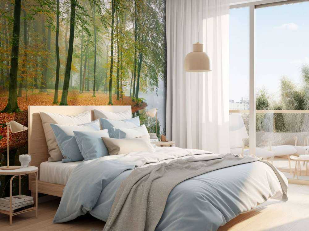 Odbicie drzew w stawie