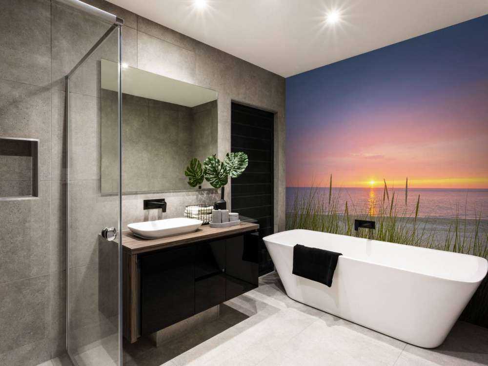 Wschód słońca na wybrzeżu