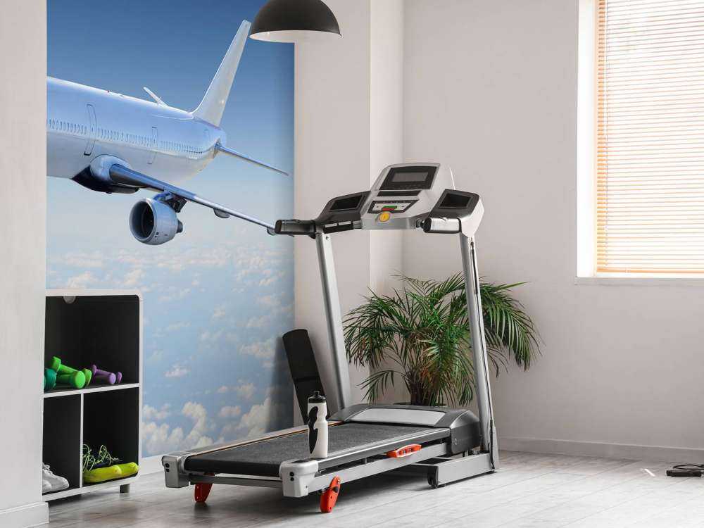 Samolot nad chmurami